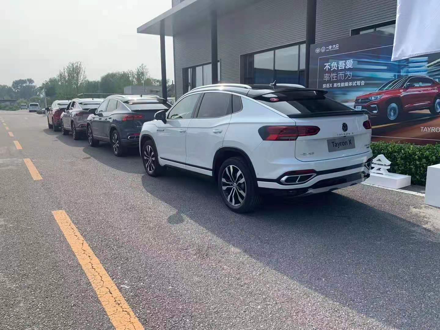 北京大巴車(chē)租賃